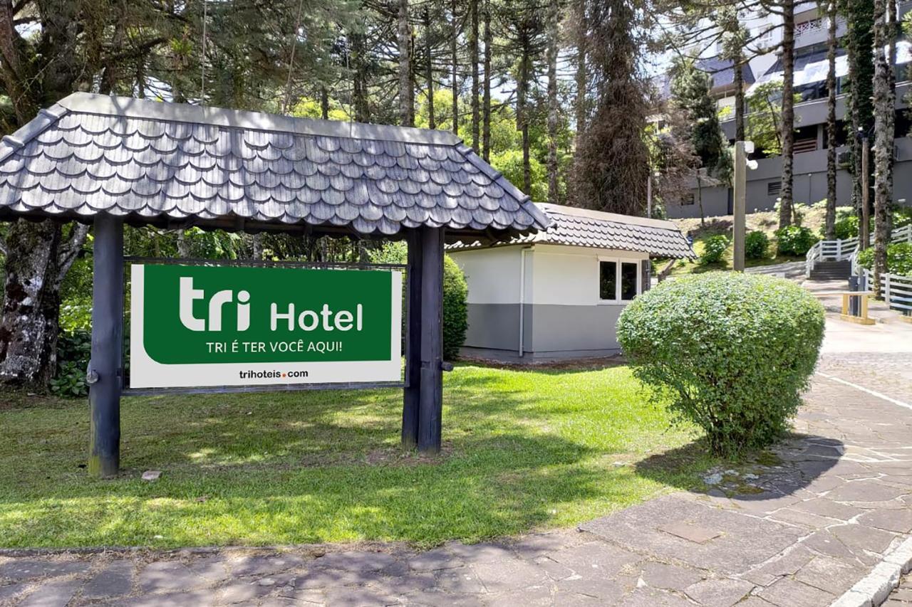 Tri Hotel Canela Exterior foto